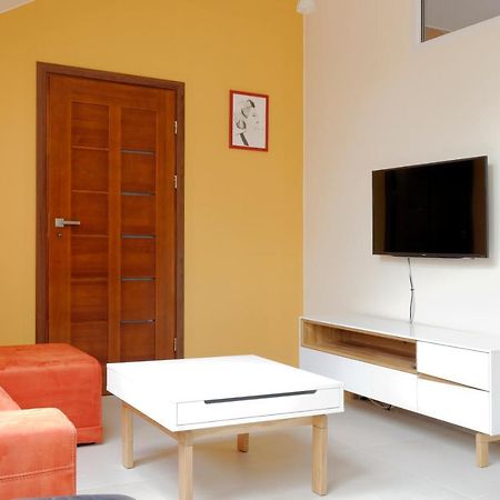 Modern Apartment In Jawiszowice Exterior photo